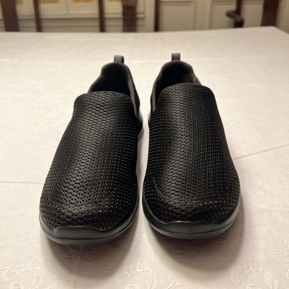 Skechers Women's Black Slip-On Loafers - Picture 3 of 9